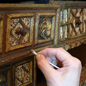 Traitements de bois peints ou dorés